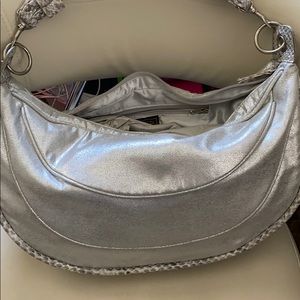 Shoulder purse